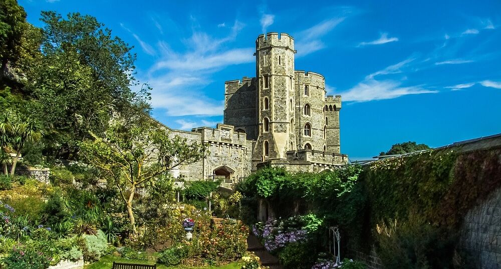 The 7 Best Windsor Castle Tours From London 🏰 [2025 Reviews] | World ...